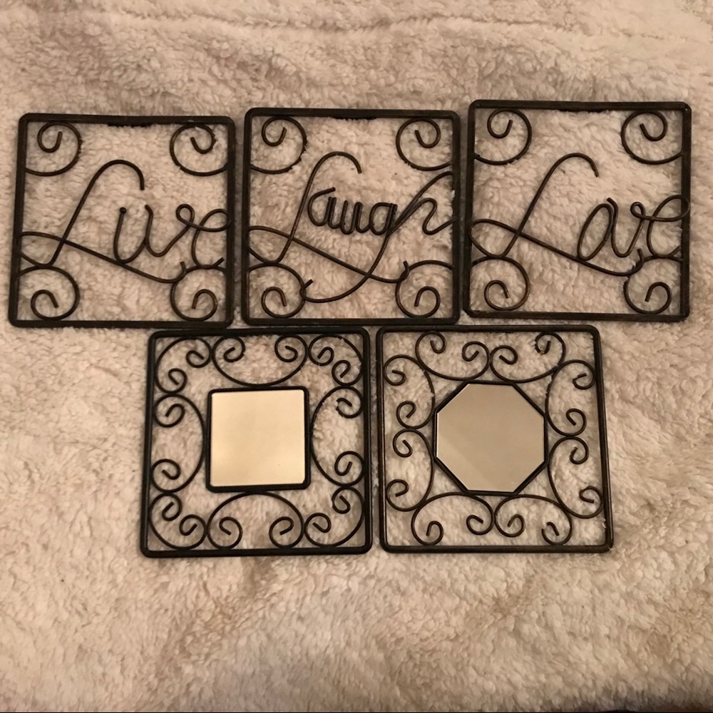 •Live•Laugh•Love• Metal Decorative Wall-Art